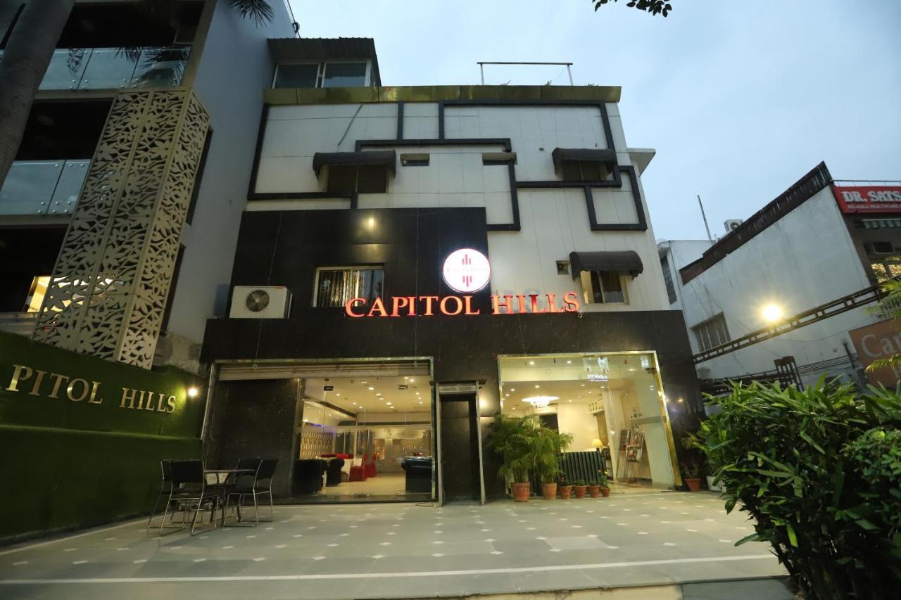 Hotel Capitol Hills - Greater Kailash Delhi Nuova Delhi Esterno foto