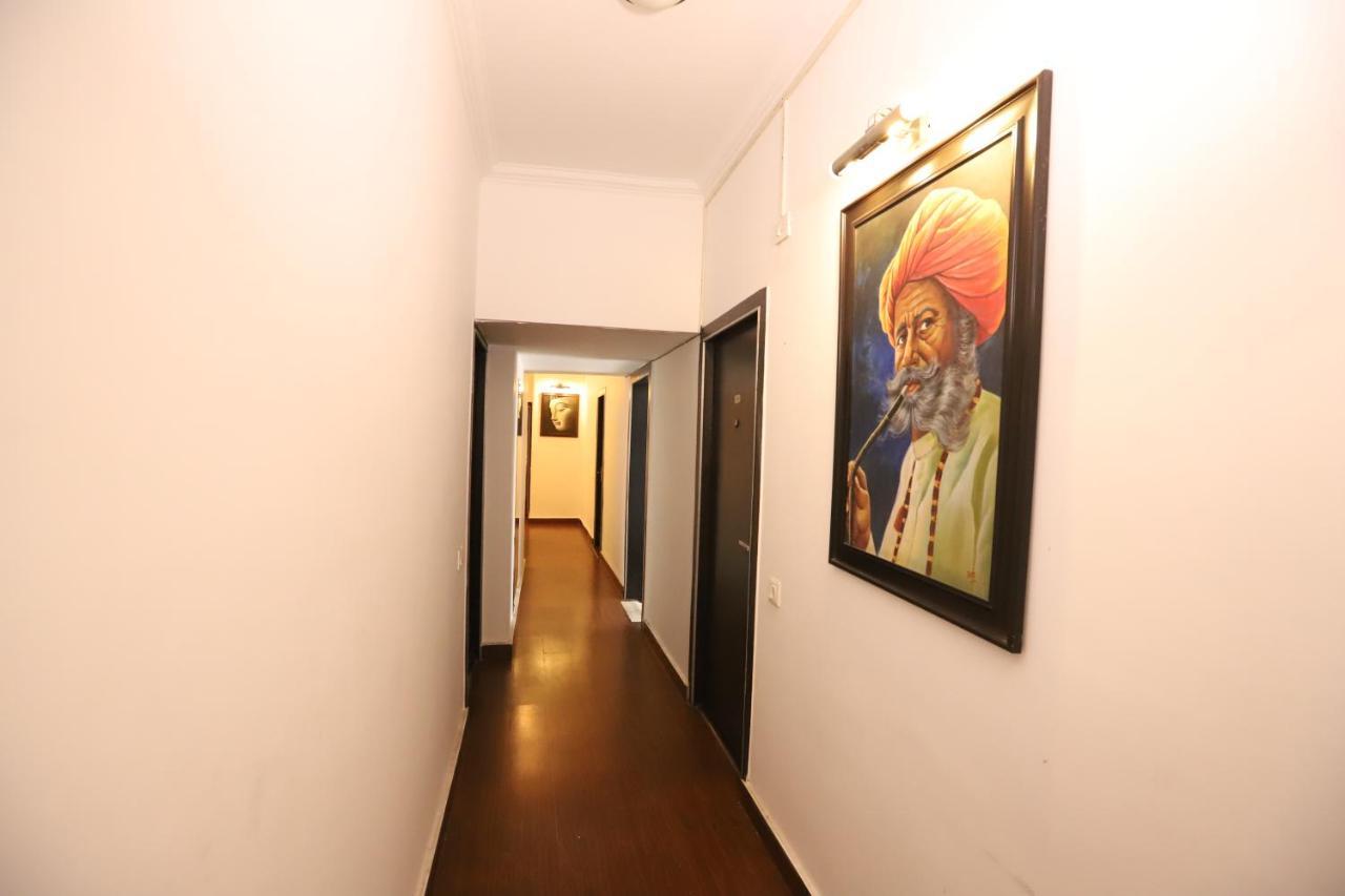 Hotel Capitol Hills - Greater Kailash Delhi Nuova Delhi Esterno foto
